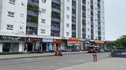 Bán Kiot Thanh Hà B1.4 HH01A diện tích 37,96m2 hướng Tây Bắc, đang cho thuê sẵn dòng tiền, liên hệ ngay để không bỏ lỡ cơ hội này