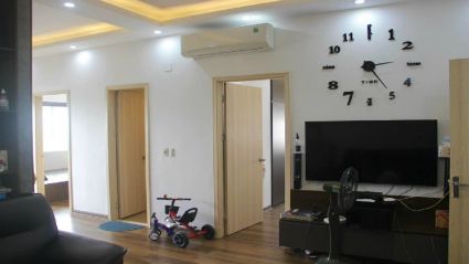 Chính chủ bán căn góc chung cư Thanh Hà view hồ khu A, view đường trục phía nam khu đô thị Thanh Hà. DT 80m2, 2 phòng ngủ, 2 vệ sinh